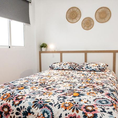 Acogedor Apartamento En Malaga Playa Luaran gambar