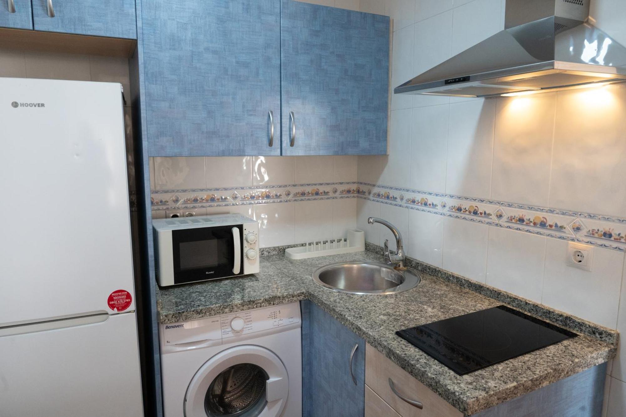 Acogedor Apartamento En Malaga Playa Luaran gambar