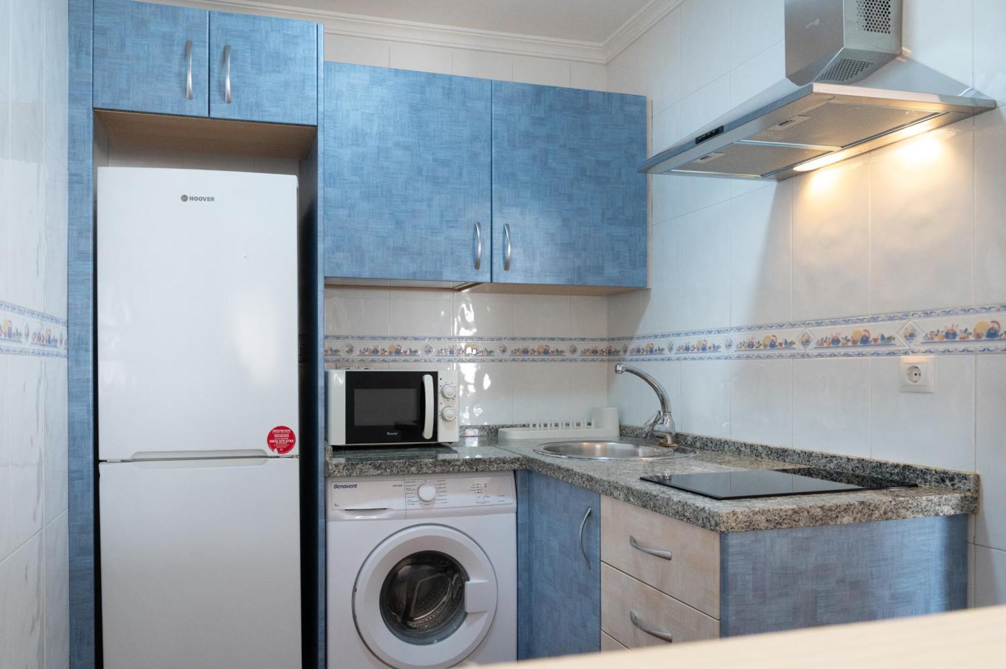 Acogedor Apartamento En Malaga Playa Luaran gambar